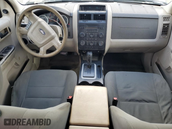 2011 Ford Escape XLS with VIN 1FMCU9C71BKC08406, listed as a Copart auction lot 61359975 with 182,954 mi miles and Salvage title. Bid and sale history available at DreamBid. Image 8.