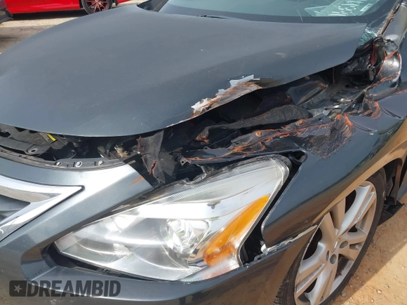 2014 Nissan Altima SL with VIN 1N4BL3AP7EC408083, listed as a IAAI auction lot 40978013 with 108,381 mi miles and . Bid and sale history available at DreamBid. Image 6.