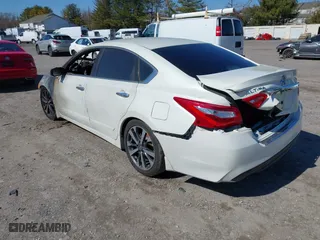 2016 Nissan Altima 2.5 SL with VIN 1N4AL3AP4GC239106, listed as a IAAI auction lot 41738514 with 1 mi miles. Bid and sale history available at carsss.com. Image 3.
