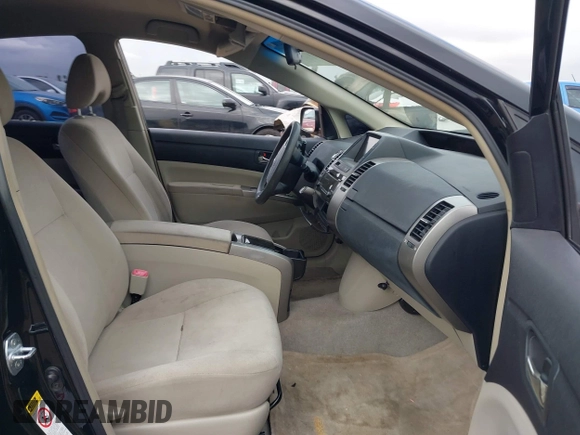 2009 Toyota Prius with VIN JTDKB20UX93480626, listed as a IAAI auction lot 42064577 with 227,868 mi miles. Bid and sale history available at carsss.com. Image 5.