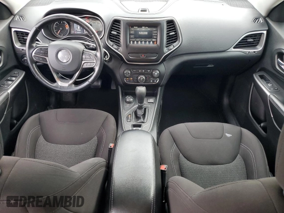 2019 Jeep Cherokee Latitude с VIN 1C4PJMCBXKD489213, выставлен на аукционе Copart как лот 62605505 с пробегом 136 032 миль миль и Списание • Salvage title. История ставок и продаж доступна на DreamBid. Изображение 8.