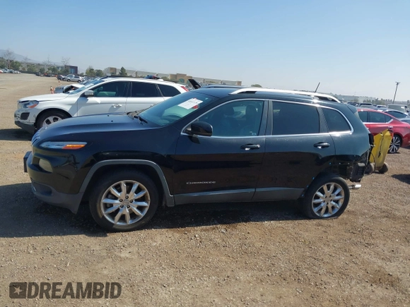 2017 Jeep Cherokee Limited with VIN 1C4PJLDB3HW523076, listed as a IAAI auction lot 41612129 with 94,970 mi miles. Bid and sale history available at carsss.com. Image 15.
