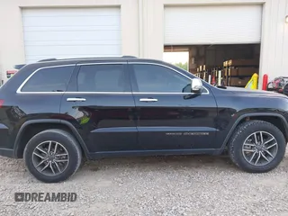 2020 Jeep Grand Cherokee Limited с VIN 1C4RJEBG0LC305867, выставлен на аукционе IAAI как лот 42163612 с пробегом 120 731 миль миль и . История ставок и продаж доступна на DreamBid. Изображение 13.