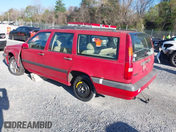 1996 Volvo 850 с VIN YV1LW554XT2220673, выставлен на аукционе IAAI как лот 42041457 с пробегом 217 638 миль миль и . История ставок и продаж доступна на DreamBid. Изображение 3.