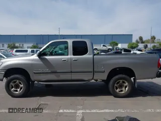 2001 Toyota Tundra SR5 with VIN 5TBRN34101S151862, listed as a IAAI auction lot 42130664 with 228,990 mi miles and . Bid and sale history available at DreamBid. Image 15.