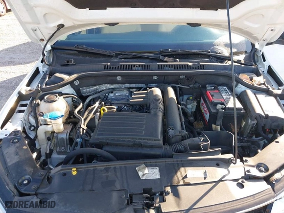 2018 Volkswagen Jetta 1.4T SE with VIN 3VWDB7AJXJM225016, listed as a IAAI auction lot 41309884 with 57,773 mi miles. Bid and sale history available at carsss.com. Image 10.