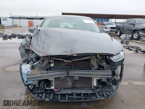 2014 Ford Fusion SE with VIN 3FA6P0H7XER227359, listed as a IAAI auction lot 41557323 with 64,333 mi miles. Bid and sale history available at carsss.com. Image 12.