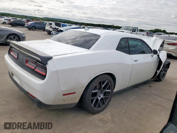 2017 Dodge Challenger R/T Plus с VIN 2C3CDZBTXHH616944, выставлен на аукционе Copart как лот 58760925 с пробегом Не указан миль и Списание • Salvage title. История ставок и продаж доступна на DreamBid. Изображение 3.