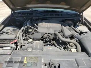 2005 Mercury Grand Marquis LS Premium z VIN 2MEFM75W95X642339, wystawiony jako Copart lot #50391035 z przebiegiem 127 526 mil mil oraz Szkoda całkowita • Salvage title. Historia ofert i sprzedaży dostępna na DreamBid. Obrazek 13.