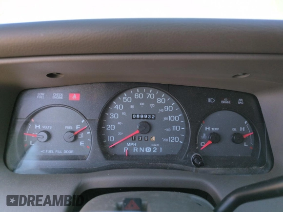 2003 Mercury Grand Marquis LS Premium с VIN 2MEFM75W93X701046, выставлен на аукционе Copart как лот 57321095 с пробегом 89 932 миль миль и Списание • Salvage title. История ставок и продаж доступна на DreamBid. Изображение 9.