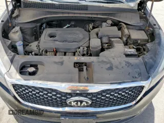 2017 Kia Sorento LX with VIN 5XYPGDA37HG211101, listed as a Copart auction lot 59623955 with 67,852 mi miles and Salvage title. Bid and sale history available at DreamBid. Image 12.