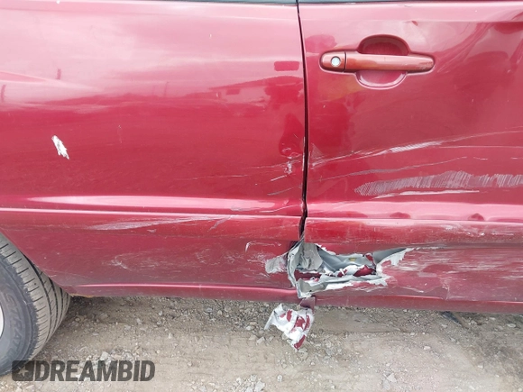 2004 Toyota Highlander z VIN JTEEP21A740052361, wystawiony jako IAAI lot #42505193 z przebiegiem 175 276 mil mil oraz . Historia ofert i sprzedaży dostępna na DreamBid. Obrazek 12.