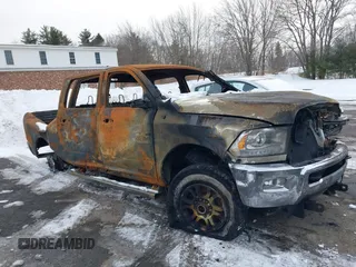 2018 Ram 2500 Laramie with VIN 3C6UR5FLXJG240425, listed as a IAAI auction lot 41553222 with Not provided miles and . Bid and sale history available at DreamBid. Image 11.