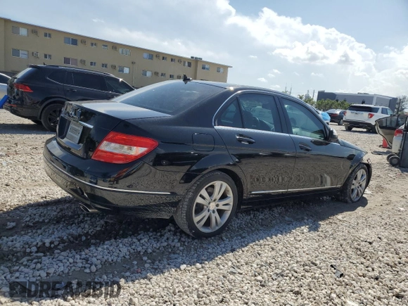 2009 Mercedes-Benz C 300 Sport с VIN WDDGF54X99R046345, выставлен на аукционе Copart как лот 51463925 с пробегом 79 050 миль миль и Списание • Salvage title. История ставок и продаж доступна на DreamBid. Изображение 3.
