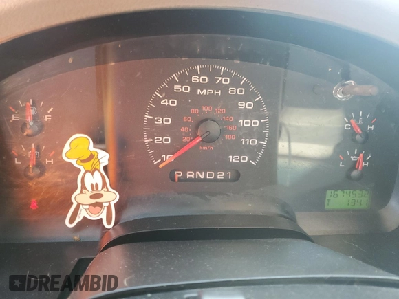 2008 Ford F-150 XL with VIN 1FTRF12228KD61904, listed as a Copart auction lot 52964945 with 167,453 mi miles and Salvage Title. Bid and sale history available at carsss.com. Image 9.