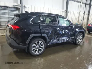2022 Toyota RAV4 XLE Premium with VIN 2T3A1RFVXNC316132, listed as a Copart auction lot 55650775 with 30,860 mi miles and Salvage title. Bid and sale history available at DreamBid. Image 3.