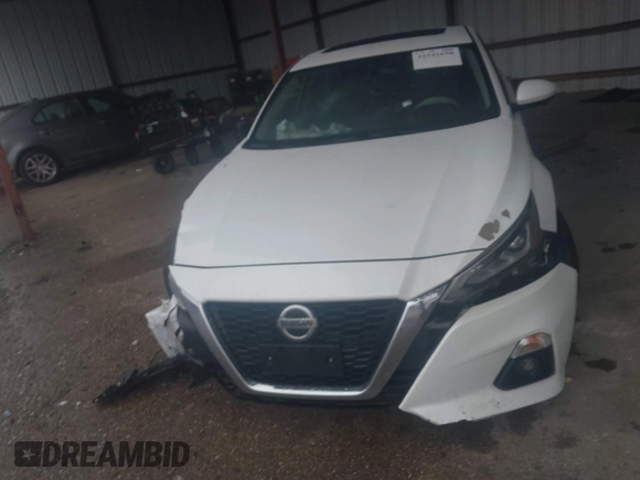 2020 Nissan Altima Platinum with VIN 1N4BL4FVXLN303262, listed as a IAAI auction lot 41541650 with 97,139 mi miles and . Bid and sale history available at carsss.com. Image 12.