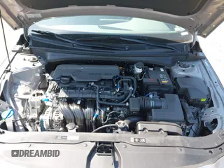 2025 Hyundai Elantra SEL Convenience with VIN KMHLS4DG0SU985915, listed as a IAAI auction lot 42111123 with 680 mi miles and . Bid and sale history available at DreamBid. Image 10.