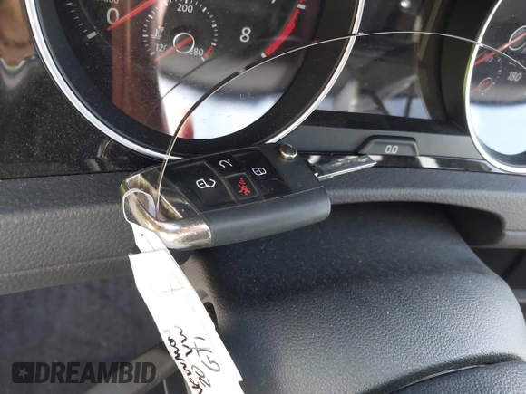 2020 Volkswagen GTI S с VIN 3VW5T7AU3LM006025, выставлен на аукционе IAAI как лот 41833569 с пробегом 73 979 миль миль и . История ставок и продаж доступна на DreamBid. Изображение 11.