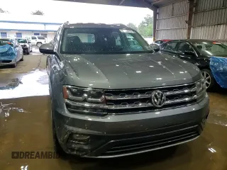 2018 Volkswagen Atlas SE with VIN 1V2CP2CA9JC599827, listed as a Copart auction lot 55695875 with 64,268 mi miles and Salvage title. Bid and sale history available at DreamBid. Image 14.