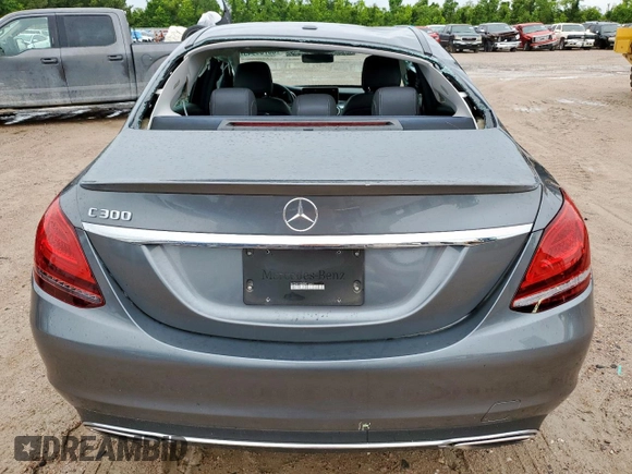 2019 Mercedes-Benz C 300 with VIN WDDWF8DB2KR516481, listed as a Copart auction lot 60709945 with 22,635 mi miles and Salvage title. Bid and sale history available at DreamBid. Image 6.