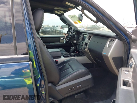 2016 Ford Expedition XLT с VIN 1FMJU1HTXGEF42678, выставлен на аукционе IAAI как лот 42053142 с пробегом 109 018 миль миль и . История ставок и продаж доступна на DreamBid. Изображение 5.