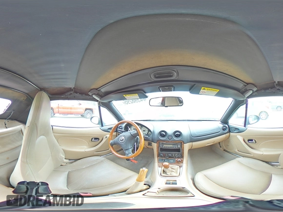 2001 Mazda MX-5 Miata z VIN JM1NB353810212392, wystawiony jako Copart lot #44398295 z przebiegiem 88 601 mil mil oraz Szkoda całkowita • Salvage title. Historia ofert i sprzedaży dostępna na DreamBid. Obrazek 12.