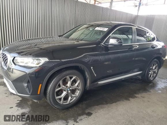 2022 BMW X4 xDrive30i with VIN 5UX33DT03N9L93565, listed as a Copart auction lot 64622273 with 37,232 mi miles. Bid and sale history available at carsss.com. Image 1.