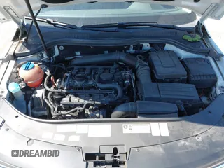 2012 Volkswagen CC Sport with VIN WVWNP7AN0CE532764, listed as a IAAI auction lot 42504373 with 97,562 mi miles and . Bid and sale history available at DreamBid. Image 10.