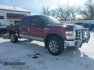 2008 Ford Super Duty F-250 SRW XL with VIN 1FTSW21R68EC95071, listed as a IAAI auction lot 41479484 with 205,087 mi miles. Bid and sale history available at carsss.com. Image 1.