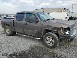 2008 Chevrolet Silverado 1500 LT w/1LT with VIN 2GCEK13M181168234, listed as a Copart auction lot 44300925 with 294,154 mi miles and Salvage Title. Bid and sale history available at carsss.com. Image 4.