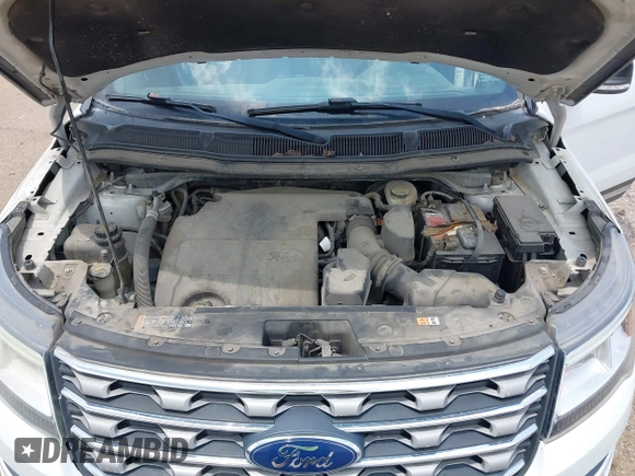 2017 Ford Explorer XLT with VIN 1FM5K8D88HGC80165, listed as a IAAI auction lot 42178307 with 234,035 mi miles and . Bid and sale history available at DreamBid. Image 17.