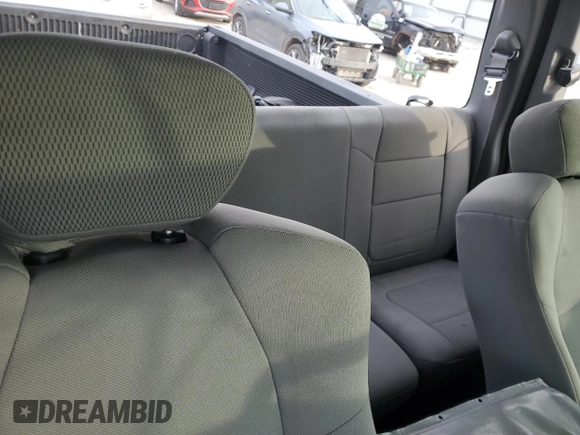 2007 Ford F-250 XL with VIN 1FTSX21P27EA04043, listed as a Copart auction lot 41401225 with 190,310 mi miles and Non Repairable. Bid and sale history available at DreamBid. Image 10.