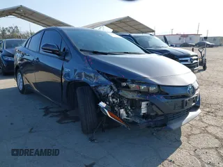 2021 Toyota Prius LE with VIN JTDKAMFP1M3195662, listed as a IAAI auction lot 42530216 with 47,560 mi miles and . Bid and sale history available at DreamBid. Image 1.
