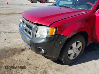 2011 Ford Escape XLT с VIN 1FMCU9DG6BKB34611, выставлен на аукционе IAAI как лот 42236780 с пробегом 240 297 миль миль и . История ставок и продаж доступна на DreamBid. Изображение 6.