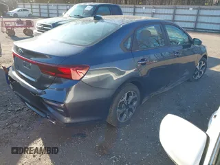 2020 Kia Forte LXS with VIN 3KPF24AD5LE144572, listed as a IAAI auction lot 41769528 with 60,516 mi miles. Bid and sale history available at carsss.com. Image 4.
