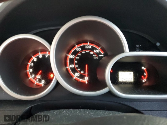 2011 Toyota Matrix z VIN 2T1KU4EE8BC736248, wystawiony jako Copart lot #58815295 z przebiegiem 104 006 mil mil oraz Szkoda całkowita • Salvage title. Historia ofert i sprzedaży dostępna na DreamBid. Obrazek 9.