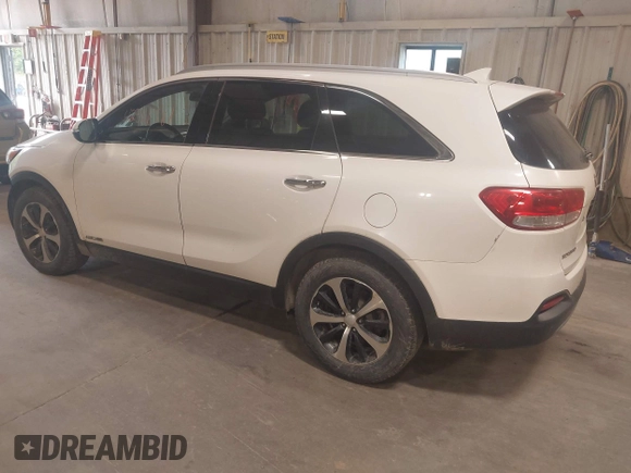 2016 Kia Sorento EX with VIN 5XYPHDA5XGG063815, listed as a IAAI auction lot 42366581 with 164,255 mi miles and . Bid and sale history available at DreamBid. Image 3.