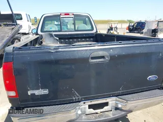 1998 Ford F-150 с VIN 1FTZF18W5WNB28038, выставлен на аукционе IAAI как лот 42076019 с пробегом 316 767 миль миль и . История ставок и продаж доступна на DreamBid. Изображение 13.