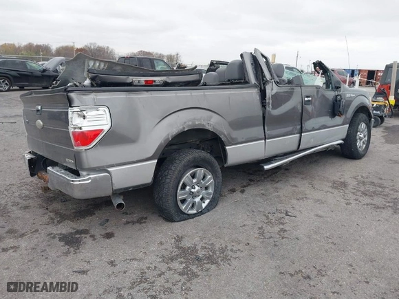 2012 Ford F-150 XL with VIN 1FTEX1CM0CFB07816, listed as a IAAI auction lot 38115748 with 197,740 mi miles. Bid and sale history available at carsss.com. Image 4.