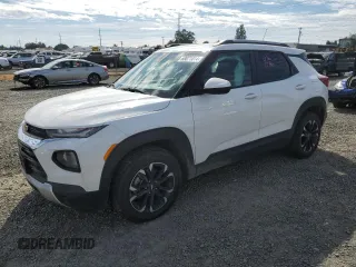 2021 Chevrolet TrailBlazer LT with VIN KL79MRSL1MB165604, listed as a Copart auction lot 68071014 with 57,814 mi miles and Salvage Title. Bid and sale history available at DreamBid. Image 1.