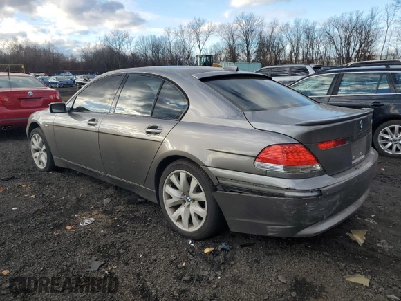 2004 BMW 7 Series 745i with VIN WBAGL63444DP71760, listed as a Copart auction lot 82377444 with 289,762 mi miles and Salvage Title. Bid and sale history available at DreamBid. Image 2.