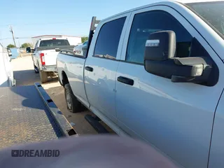 2023 Ram 2500 Tradesman with VIN 3C6UR5HJXPG565659, listed as a IAAI auction lot 42202269 with 76,099 mi miles and . Bid and sale history available at DreamBid. Image 12.