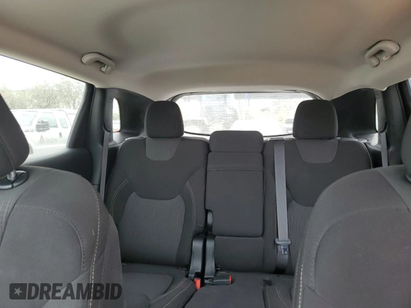 2017 Jeep Cherokee Latitude с VIN 1C4PJMCB6HD213958, выставлен на аукционе Copart как лот 53686715 с пробегом Не указан миль и Списание • Salvage title. История ставок и продаж доступна на DreamBid. Изображение 10.