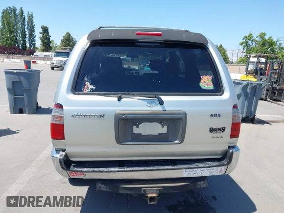 1999 Toyota 4Runner SR5 with VIN JT3GN86R8X0123564, listed as a IAAI auction lot 42174995 with 275,264 mi miles and . Bid and sale history available at DreamBid. Image 16.