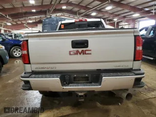 2019 GMC Sierra 2500HD Denali with VIN 1GT12SEY1KF202113, listed as a Copart auction lot 46548095 with 0 mi miles and Salvage Title. Bid and sale history available at carsss.com. Image 6.