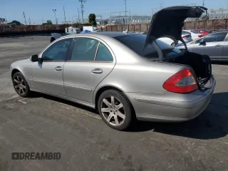 2008 Mercedes-Benz E-Class Luxury 3.5L with VIN WDBUF56X18B344131, listed as a Copart auction lot 52046795 with 230,649 mi miles and Clean Title. Bid and sale history available at carsss.com. Image 2.