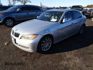2006 BMW 3 Series 330i with VIN WBAVB335X6KR77827, listed as a Copart auction lot 51356185 with 151,157 mi miles and Non Repairable. Bid and sale history available at carsss.com. Image 2.