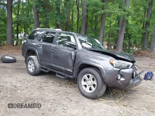 2017 Toyota 4Runner SR5 with VIN JTEBU5JR4H5481419, listed as a IAAI auction lot 42475740 with 77,488 mi miles and . Bid and sale history available at DreamBid. Image 1.