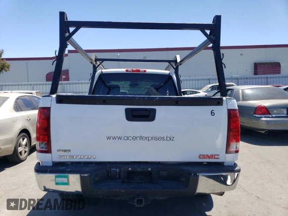 2010 GMC Sierra 1500 with VIN 1GTSCUEA2AZ146485, listed as a Copart auction lot 67342624 with 370,630 mi miles and Salvage Title. Bid and sale history available at DreamBid. Image 6.